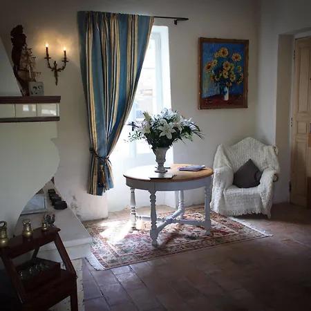 Le Domaine Des Carmes & 3*